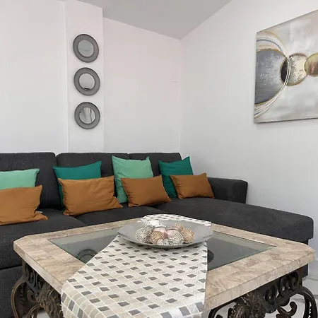 アパート Dante - Ole Solutions *